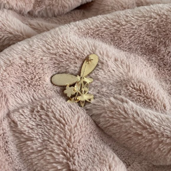 Vintage Crystal Butterfly Pin/Broach 🦋 - Picture 3 of 4